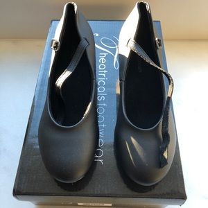 Girls/Women’s Character Stage Shoes